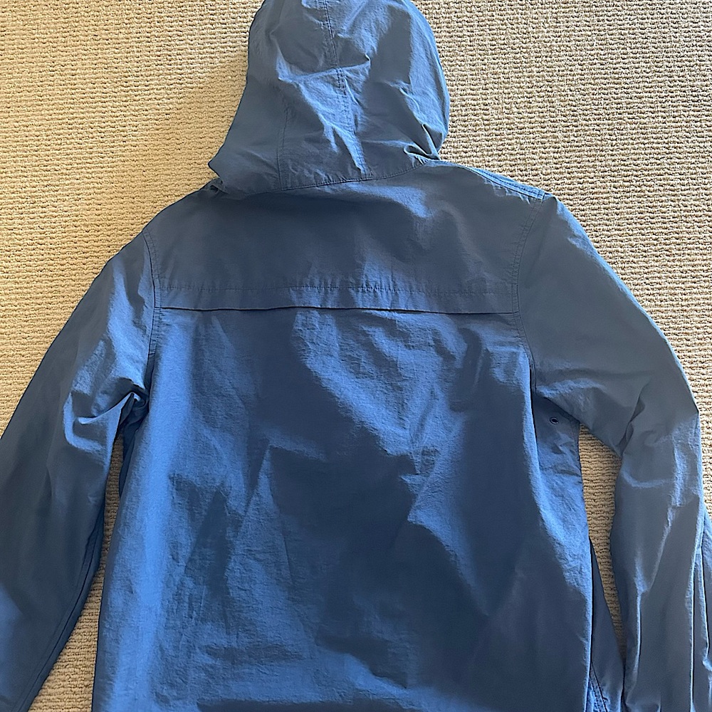 Vineyard Vines Rain Jacket; Performance Lightweig… - image 3